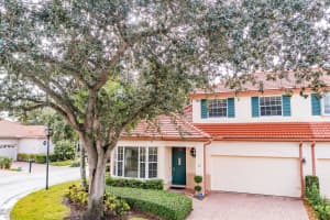68 Monterey Pointe Drive, Palm Beach Gardens, FL 33418 - MLS#R11123712