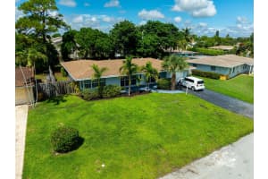 827 SE 10th Terrace, Deerfield Beach, FL 33441 - MLS#R11123724
