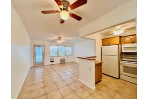 123 Camden F, West Palm Beach, FL 33417 - MLS#R11123727