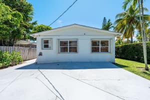 3800 Spruce Avenue, West Palm Beach, FL 33407 Sold 10/20/25