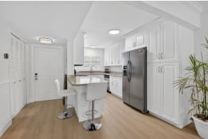 700 NE Harbour Ter 3240 Terrace 0, Boca Raton, FL 33431 - MLS#R11123770