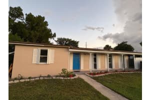 216 NE Prima Vista Boulevard, Port Saint Lucie, FL 34983 Sold 11/26/25