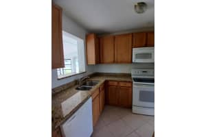 216 NE Prima Vista Boulevard, Port Saint Lucie, FL 34983 Sold 11/26/25