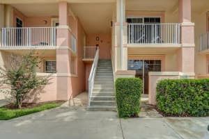 4812 S Central Boulevard 16, Jupiter