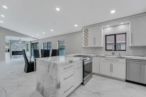 8216 Sweetbriar Way, Boca Raton, FL 33496 - MLS#R11123798