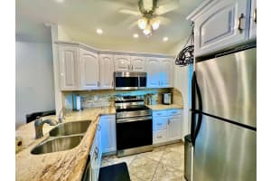 5141 W Oakland Park Boulevard 201, Lauderdale Lakes, FL 33313 - MLS#R11123801