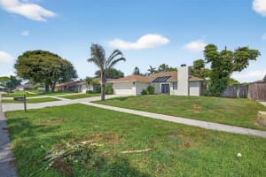 1202 Essex Drive, Wellington, FL 33414 - MLS#R11123810