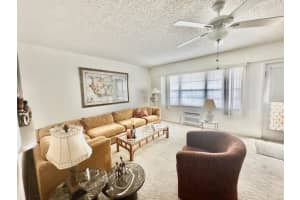 202 Brighton E, Boca Raton, FL 33434 - MLS#R11123879