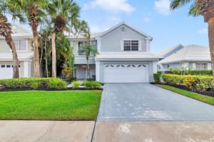 9302 Heathridge Drive, West Palm Beach