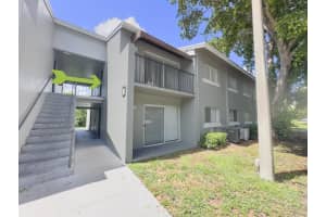 1201 Lake Victoria Drive P, West Palm Beach, FL 33411 - MLS#R11123893