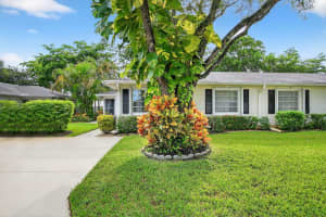 10160 44th Drive, Boynton Beach, FL 33436 - MLS#R11123896