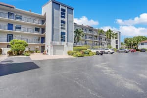 6650 S Oriole Boulevard 1040, Delray Beach, FL 33446 - MLS#R11123911