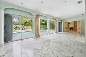 740 N Lake Way, Palm Beach, FL 33480 Sold 10/08/25