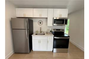 4866 33rd Avenue, Vero Beach, FL 32967 Sold 11/04/25