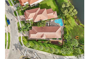 101 Isle Verde Way, Palm Beach Gardens, FL 33418 Sold 10/29/25