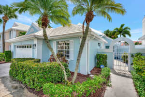 17 Blenheim Court, Palm Beach Gardens, FL 33418 - MLS#R11124037