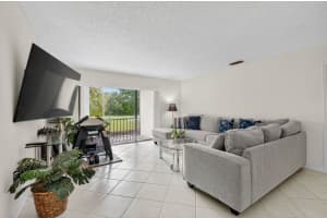 21988 Cypress Drive 43f, Boca Raton