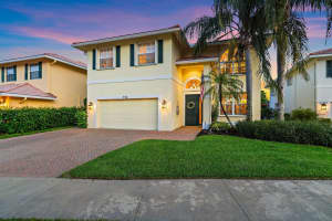 112 Hidden Hollow Drive, Palm Beach Gardens, FL 33418 - MLS#R11124067