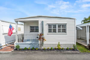 20 Juniper Drive, Briny Breezes, FL 33435 - MLS#R11124074