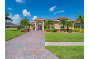 706 Fortunella Circle SW, Vero Beach, FL 32968 Sold 10/09/25