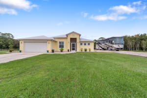 2143 SE 137th Way, Okeechobee, FL 34974 - MLS#R11124094
