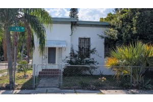 139 Alma Court, Fort Pierce, FL 34950 Sold 09/26/25