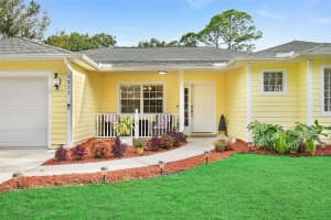 9873 Orange Avenue, Fort Pierce, FL 34945 - MLS#R11124118