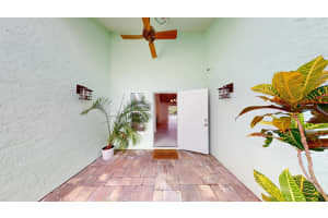 10174 Dogwood Avenue, Palm Beach Gardens, FL 33410 - MLS#R11124136