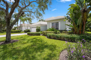 889 Island Club Square, Vero Beach, FL 32963 - MLS#R11124141