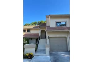 5600 Coach House Circle G, Boca Raton