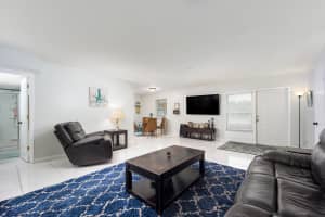 102 SE El Sito Court, Port Saint Lucie, FL 34983 Sold 10/17/25