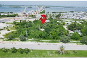 2017 N 3rd Street, Fort Pierce