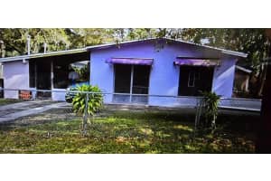 208 N 40th Street, Fort Pierce, FL 34947 Sold 11/17/25