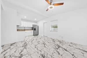 130 Plum Tree Drive Drive, Lake Worth, FL 33462 - MLS#R11124229