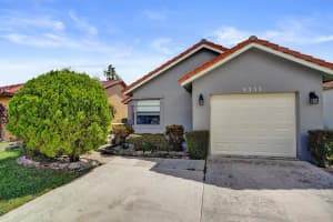 8333 Bonita Isle Drive, Lake Worth, FL 33467 Sold 01/30/26