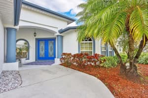 2548 SW Edgarce Street, Port Saint Lucie, FL 34953 - MLS#R11124264