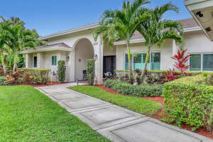 8659 Thousand Pines Circle, West Palm Beach, FL 33411 - MLS#R11124313