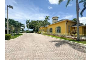 1104 Meadows Circle 1104, Boynton Beach, FL 33436 - MLS#R11124321