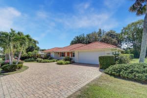 8574 SE Seagrape Way, Hobe Sound, FL 33455 - MLS#R11124334