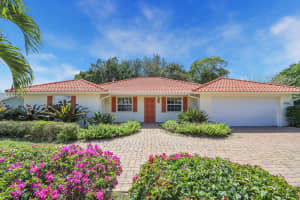 8574 SE Seagrape Way, Hobe Sound, FL 33455 - MLS#R11124334