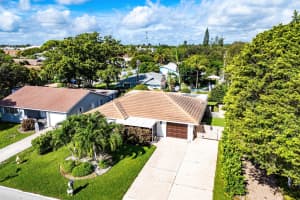 817 S Lake Drive, Lantana, FL 33462 - MLS#R11124362
