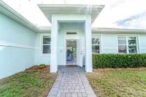 2009 SE Buttonwood Drive, Port Saint Lucie, FL 34953 Sold 10/20/25
