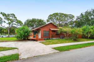 4744 Dolphin Drive, Lake Worth, FL 33463 Sold 12/29/25