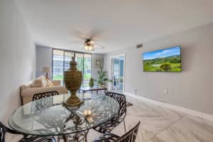 896 N Federal Highway 128, Lantana, FL 33462 - MLS#R11124448