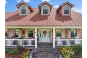 930 90th Avenue, Vero Beach, FL 32966 - MLS#R11124450