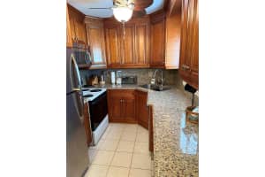 3160 Lake Osborne Drive 112 Lake Worth, FL 33461 - Off Market