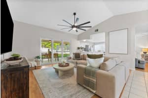 2330 NW 95th Terrace, Coral Springs, FL 33065 - MLS#R11124477