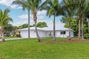2699 SE Caladium Avenue, Port Saint Lucie, FL 34952 - MLS#R11124510