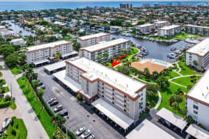 900 Dogwood Drive 235, Delray Beach, FL 33483 - MLS#R11124527