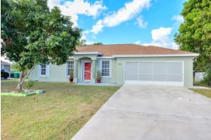 220 W Arbor Avenue, Port Saint Lucie, FL 34952 - MLS#R11124529